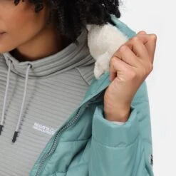 De Regatta Parthenia Baffle Jas - Jas - Dames - Geïsoleerd - Waterafstotend - Klimop Groen 12 De Regatta Parthenia Baffle Jas - Jas - Dames - Geïsoleerd - Waterafstotend - Klimop Groen -ONLY Winkel 1200x1200 199