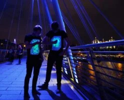 Merkloos Illuminated Apparel Glow - T-shirt - Groen - Maat M -ONLY Winkel 1200x970
