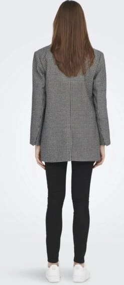 ONLY ONLLANA-ADYA L/S OVS HT BLAZER TLR Dames Blazer - Maat 36 11 ONLY ONLLANA-ADYA L/S OVS HT BLAZER TLR Dames Blazer - Maat 36 -ONLY Winkel 525x1200 5