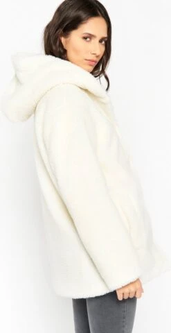 LOLALIZA Teddy Jas Met Capuchon - Ecru - Maat XL -ONLY Winkel 618x1200