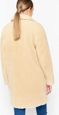 LOLALIZA Teddy Jas - Beige - Maat L -ONLY Winkel 623x1200 11