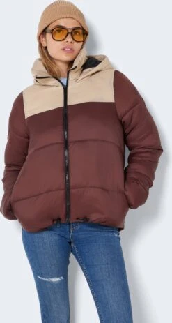 NOISY MAY NMALES LS PADDED COLORBLOCK HOOD JCKT KO Dames Jas - Maat M 11 NOISY MAY NMALES LS PADDED COLORBLOCK HOOD JCKT KO Dames Jas - Maat M -ONLY Winkel 640x1200 3