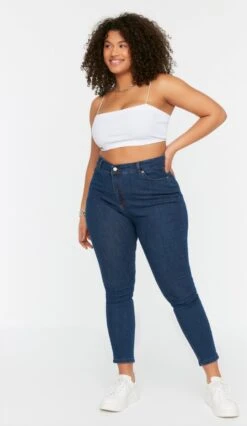 Trendyol Vrouwen Hoge Taille Mager Grote Maten Jeans -ONLY Winkel 695x1200 8
