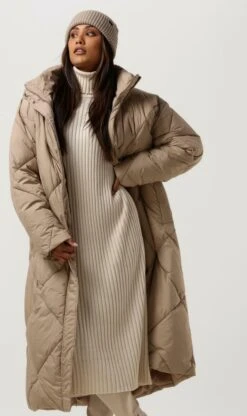 Notre-V Puffer Diamond Jassen Dames - Winterjas - Beige - Maat L