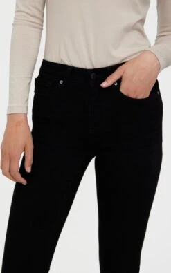 VERO MODA VMPEACHY MR FLARED J VI1100 Dames Jeans - Maat S X L34 -ONLY Winkel 750x1200 5