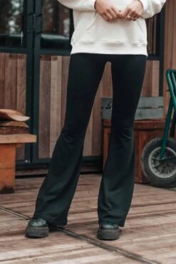 Colourful Rebel Basic Flare Broek - Maat S -ONLY Winkel 798x1200 32