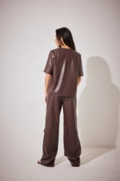 NA-KD Low Waist PU Trousers Dames Broek - Maat 42 -ONLY Winkel 799x1200 151