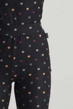 Colourful Rebel Lips Peached Flare Pants - S -ONLY Winkel 800x1200 1073