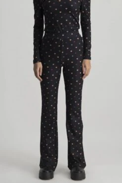 Colourful Rebel Lips Peached Flare Pants - S -ONLY Winkel 800x1200 1075