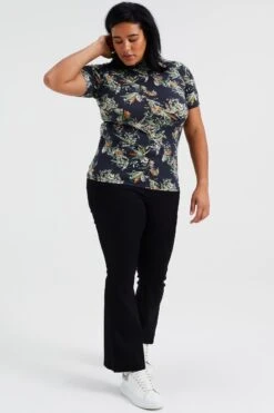 WE Fashion Dames High Rise Flared Jeans Met Stretch - Curve -ONLY Winkel 800x1200 1079