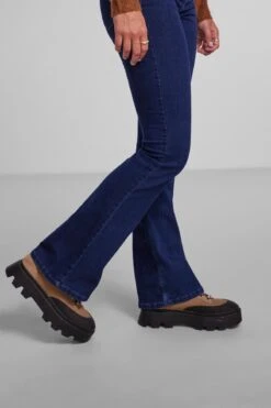 PIECES PCPEGGY FLARED HW JEANS DB NOOS BC Dames Jeans - Maat S -ONLY Winkel 800x1200 1109