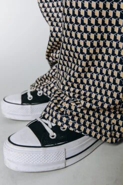 Colourful Rebel Retro Geo Broek Geel Dames - Wijduitlopende Fit - Polyester - S -ONLY Winkel 800x1200 1117