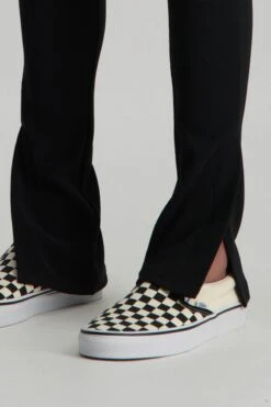 Colourful Rebel Ziva Slit Broek Zwart Dames - Skinny Fit - Polyester - S -ONLY Winkel 800x1200 1123