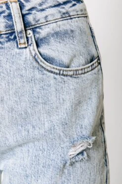 Colourful Rebel Livia Mid Rise Slit Denim - XS -ONLY Winkel 800x1200 1151