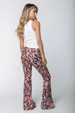 Colourful Rebel Darcy Flower Broek Oranje Dames - Wijduitlopende Fit - Polyester - M 7 Colourful Rebel Darcy Flower Broek Oranje Dames - Wijduitlopende Fit - Polyester - M -ONLY Winkel 800x1200 1157
