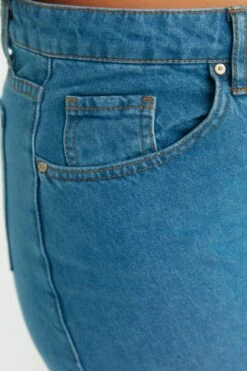 Trendyol Vrouwen Hoge Taille Breed Been Plus Size Jeans -ONLY Winkel 800x1200 1171