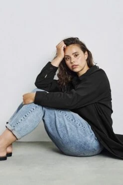 VERO MODA Curve Jeans VIBE MOM 12 VERO MODA Curve Jeans VIBE MOM -ONLY Winkel 800x1200 1198