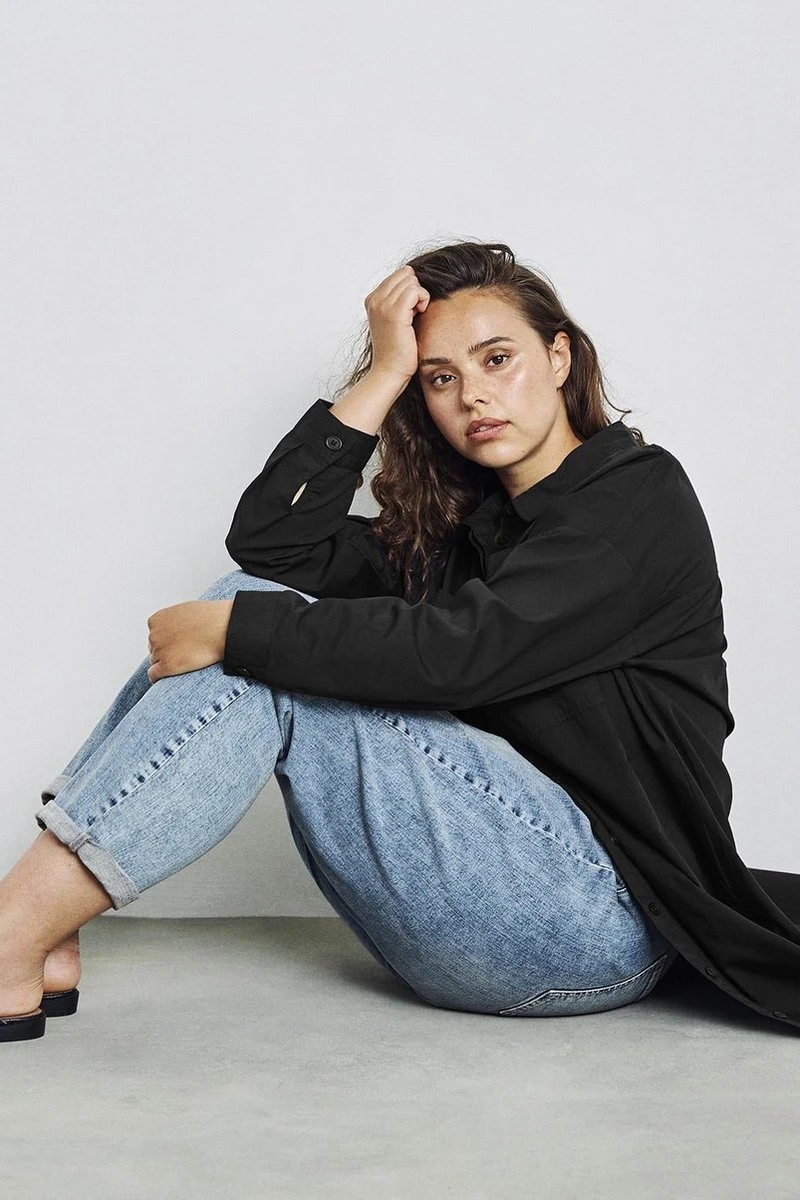 VERO MODA Curve Jeans VIBE MOM 6 VERO MODA Curve Jeans VIBE MOM - Afbeelding 4