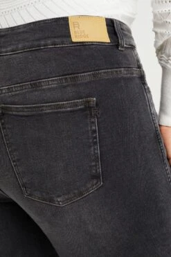 WE Fashion Dames Mid Rise Skinny Jeans Met Stretch - Curve -ONLY Winkel 800x1200 1202