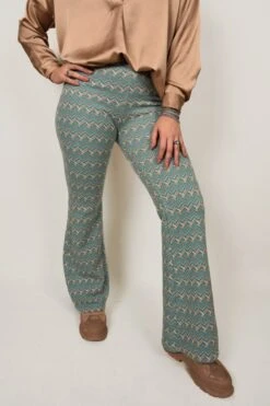 Merkloos Roos Flared Broek | Broek Dames | Flared | Elastieken Band | All-over Print | Kleurrijk | Kleur Blauw | Maat M -ONLY Winkel 800x1200 1228