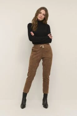 Kaffe KAdoria Pants Dames Broek - Maat 42 -ONLY Winkel 800x1200 1267