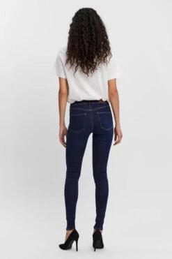 VERO MODA VMLUX MR SLIM JEANS RI347 NOOS Dames Jeans - Maat S/32 -ONLY Winkel 800x1200 1319