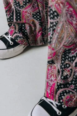 Colourful Rebel Paisley Peached Flare - M -ONLY Winkel 800x1200 1346