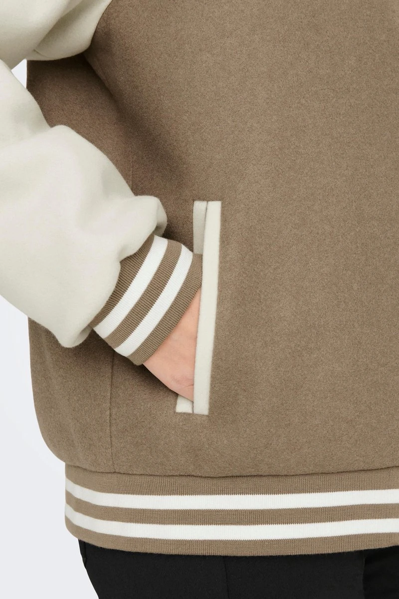 ONLY ONLSILJA LIFE BOMBER JACKET CC OTW Dames Jas - Maat M 7 ONLY ONLSILJA LIFE BOMBER JACKET CC OTW Dames Jas - Maat M - Afbeelding 5