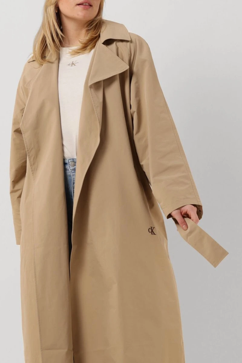 Calvin Klein Oversized Trench Coat Jassen Dames - Zomerjas - Zand - Maat S 6 Calvin Klein Oversized Trench Coat Jassen Dames - Zomerjas - Zand - Maat S - Afbeelding 4
