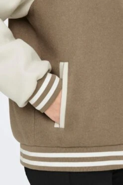 ONLY ONLSILJA LIFE BOMBER JACKET CC OTW Dames Jas - Maat XL -ONLY Winkel 800x1200 265