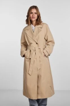 PIECES PCTAYA LS TRENCHCOAT Dames Trenchcoat - Maat L 9 PIECES PCTAYA LS TRENCHCOAT Dames Trenchcoat - Maat L -ONLY Winkel 800x1200 305