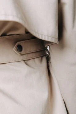 Colourful Rebel Kaia Trench Coat - Maat XXL 19 Colourful Rebel Kaia Trench Coat - Maat XXL -ONLY Winkel 800x1200 324