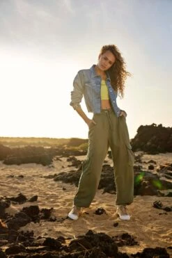 Only Jas Onlcajsa Cropped Raw Jck Dnm Azg117 15284444 Light Medium Blue Denim Dames Maat - XL 11 Only Jas Onlcajsa Cropped Raw Jck Dnm Azg117 15284444 Light Medium Blue Denim Dames Maat - XL -ONLY Winkel 800x1200 332