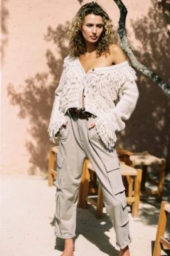 Isla Ibiza Bonita - Knitted Fringed Cardigan Besso - Bohemian - Ibiza - Boho - Franjes - Herfst - Nieuwe Collectie -ONLY Winkel 800x1200 543