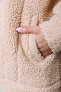 Colourful Rebel Vany Teddy Jacket - XS -ONLY Winkel 800x1200 868