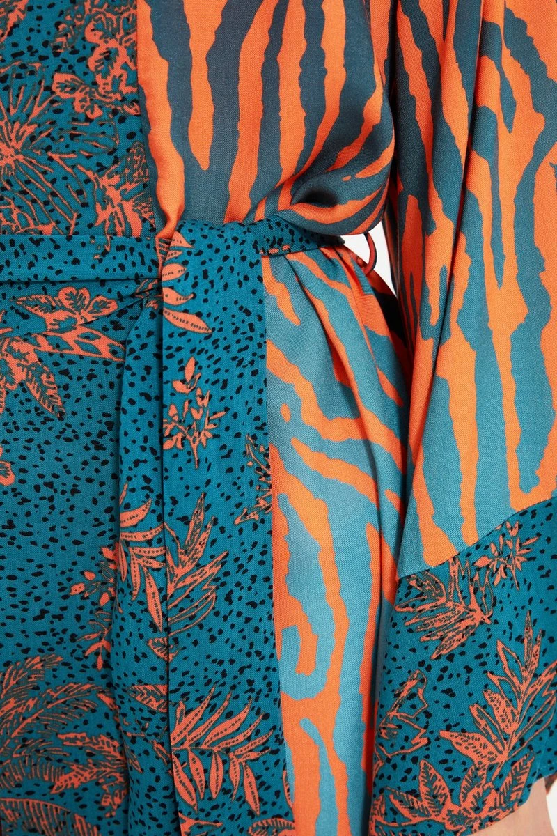 Trendyol Vrouwen Standaard Mouw Basis Kimono & Kaftan 14 Trendyol Vrouwen Standaard Mouw Basis Kimono & Kaftan - Afbeelding 12