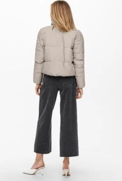Only Jas Onldolly Short Puffer Jacket Otw No 15205371 Pumice Stone Dames Maat - M -ONLY Winkel 808x1200 12