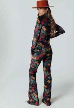 Colourful Rebel Jolie Big Flower Velvet Flare Pants - S 10 Colourful Rebel Jolie Big Flower Velvet Flare Pants - S -ONLY Winkel 824x1200 11