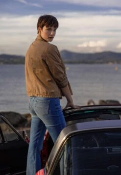 Mexx Short Trenchcoat Dames - Donker Zand - Maat M 13 Mexx Short Trenchcoat Dames - Donker Zand - Maat M -ONLY Winkel 830x1200 2