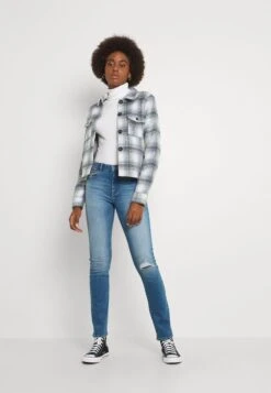 Only Jas Onllou Short Check Jacket Otw Noos 15208838 Pumice Stone/allure Dames Maat - S -ONLY Winkel 831x1200 30