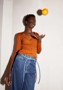 ARMEDANGELS Tinnaa Dames Vest - Maat S -ONLY Winkel 833x1200 9