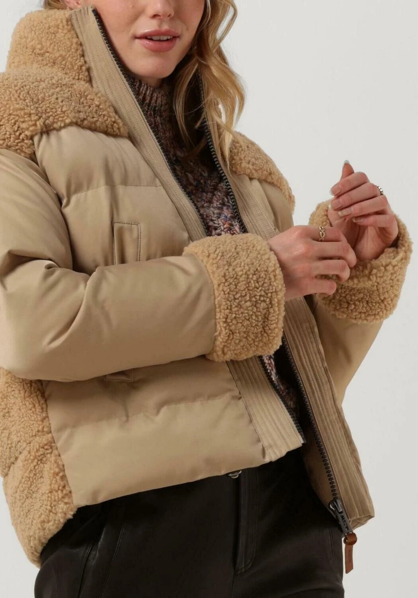 Moscow Porgunnu Jassen Dames - Winterjas - Camel - Maat L 5 Moscow Porgunnu Jassen Dames - Winterjas - Camel - Maat L - Afbeelding 3