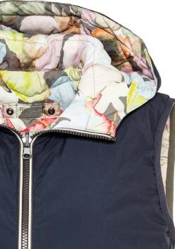 Camel Active Omkeerbaar Vest Met Capuchon 20 Camel Active Omkeerbaar Vest Met Capuchon -ONLY Winkel 845x1200 2