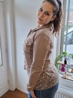 Only Carmakoma Carwespa Jack Bruin Maat 46 10 Only Carmakoma Carwespa Jack Bruin Maat 46 -ONLY Winkel 899x1200 43