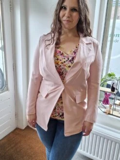 Only Carmakoma Carthea Blazer Roze Maat 46 -ONLY Winkel 899x1200 48