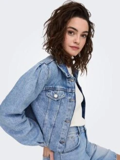 Only Jas Onlcajsa Cropped Raw Jck Dnm Azg117 15284444 Light Medium Blue Denim Dames Maat - XL 12 Only Jas Onlcajsa Cropped Raw Jck Dnm Azg117 15284444 Light Medium Blue Denim Dames Maat - XL -ONLY Winkel 900x1200 236
