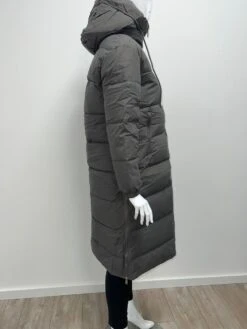 Mooie Lange Winterjas / Pufferjas I Dik Gevuld I Maten S T/m XXL Zwart Of Groen -ONLY Winkel 900x1200 424