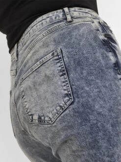 VERO MODA Curve Jeans VIBE MOM 13 VERO MODA Curve Jeans VIBE MOM -ONLY Winkel 900x1200 541